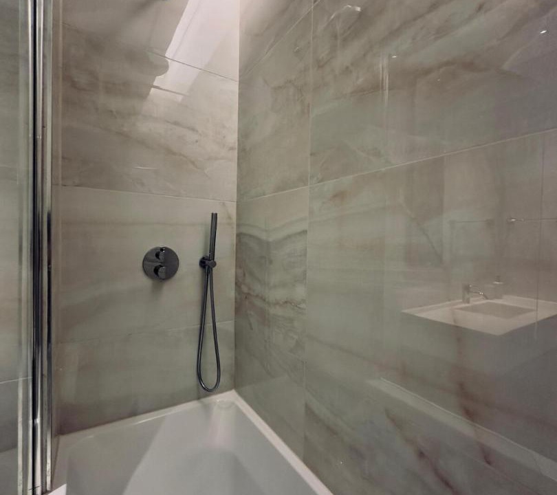 Photo of Bathroom in Neapolis