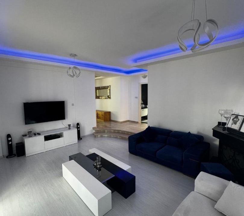 Photo of Livingroom in Kyrenia