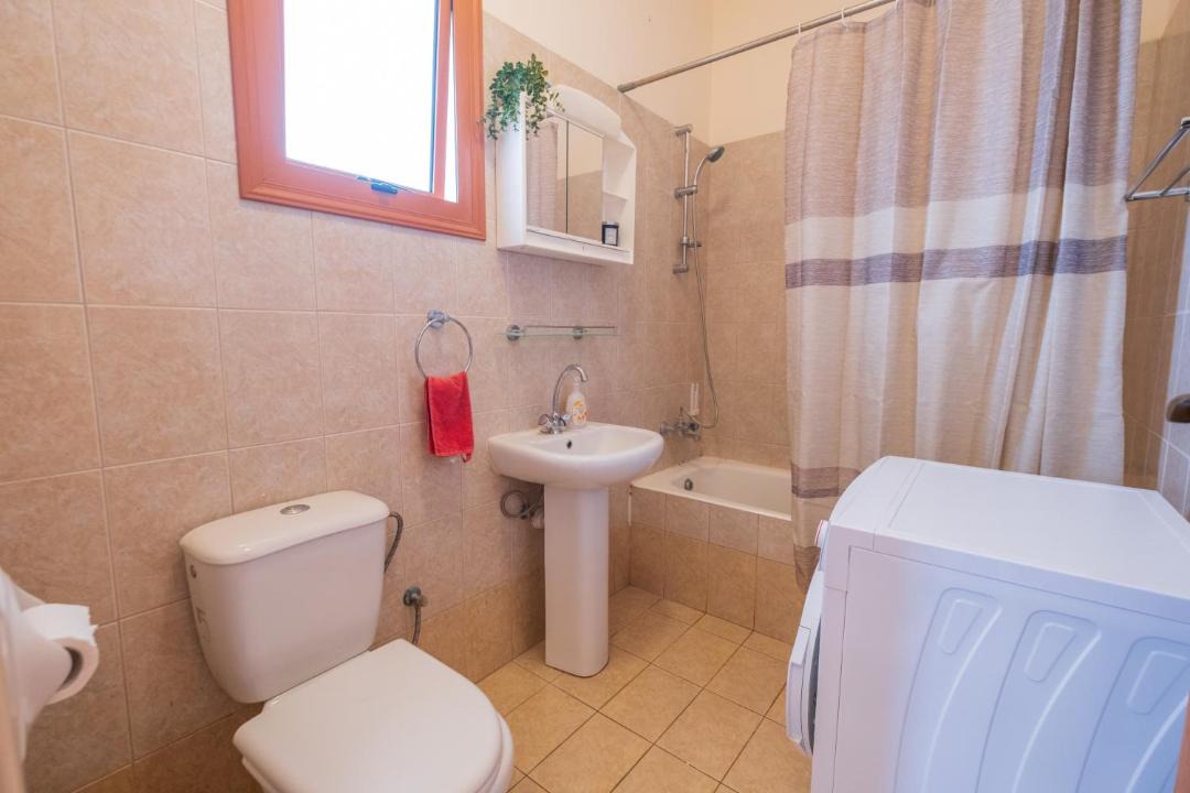 Photo of Bathroom in Kissonerga
