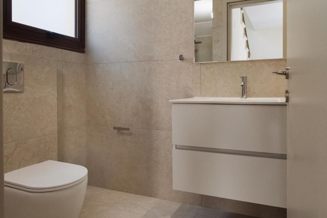 Photo of Bathroom in Cape Greko