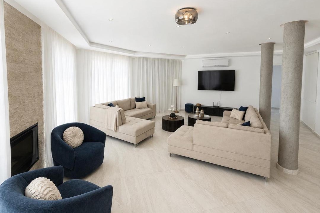 Photo of Livingroom in Lara