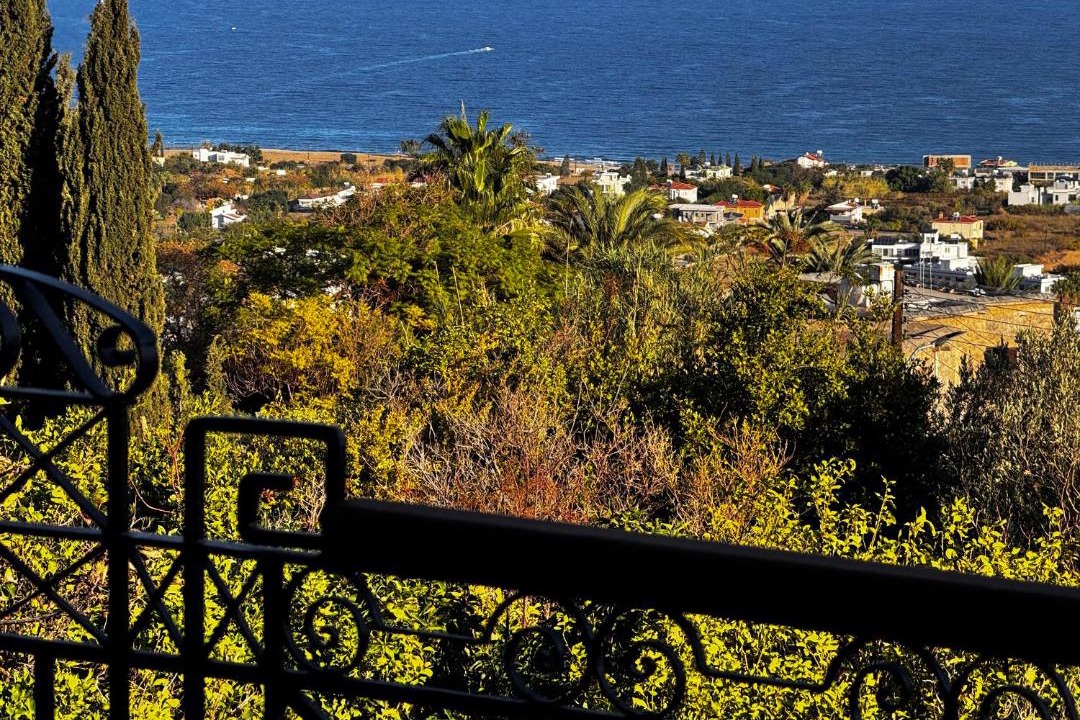 Photo of Patio Balcony in Kyrenia District
