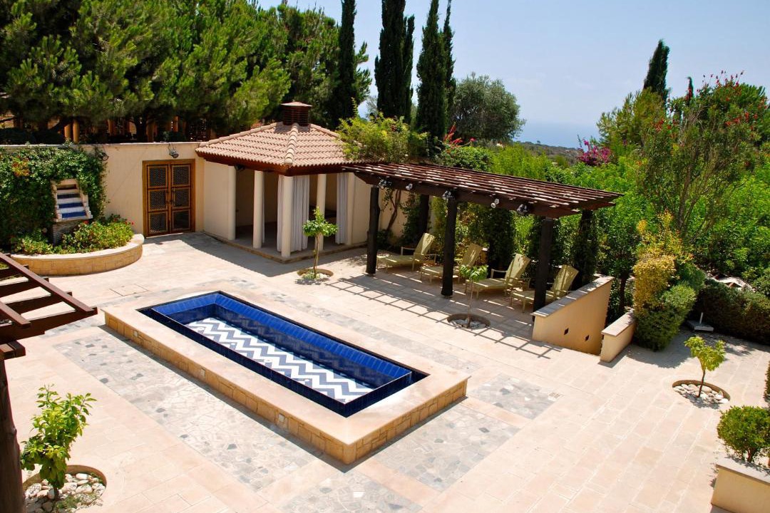 Photo of Others in Aphrodite Hills