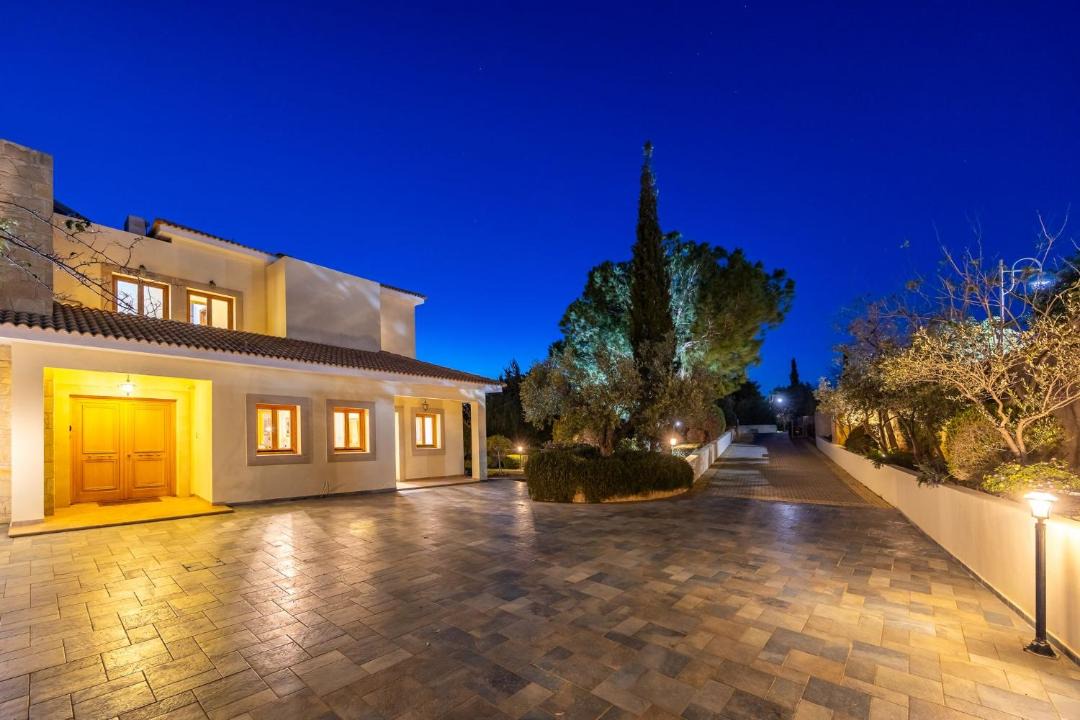 Photo of Others in Aphrodite Hills