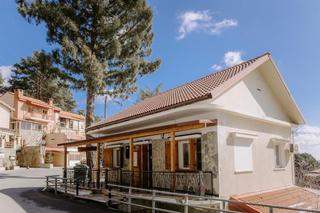 Photo of Others in Platres