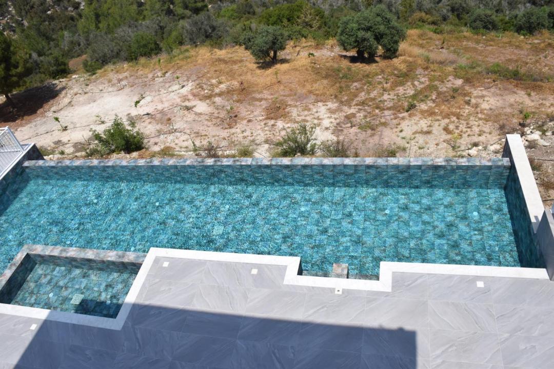 Photo of Others in Neo Chorio