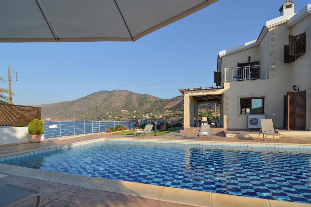 Photo of Others in Pomos