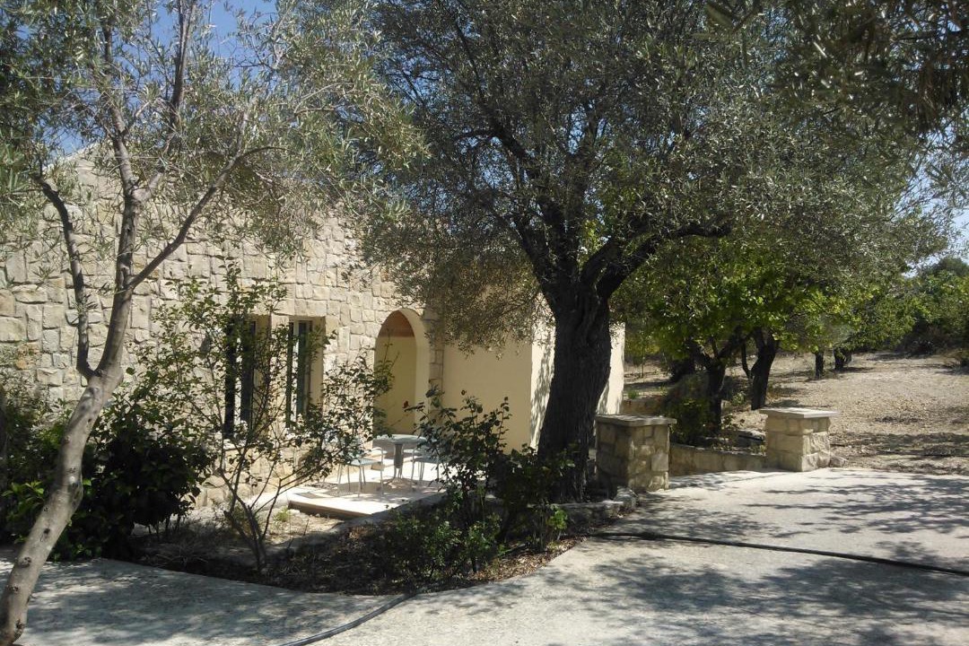 Photo of Others in Pano Akourdalia