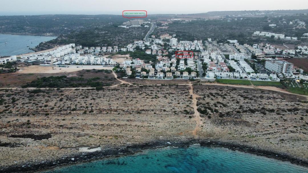 Photo of Others in Cape Greko