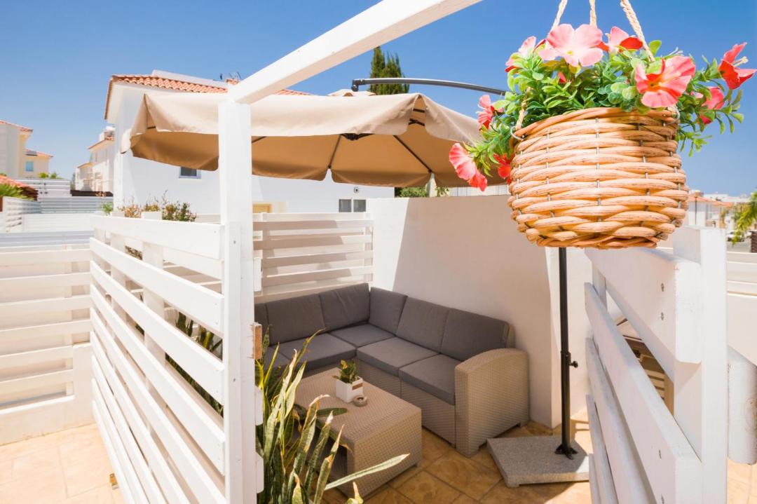 Photo of Patio Balcony in Pernera