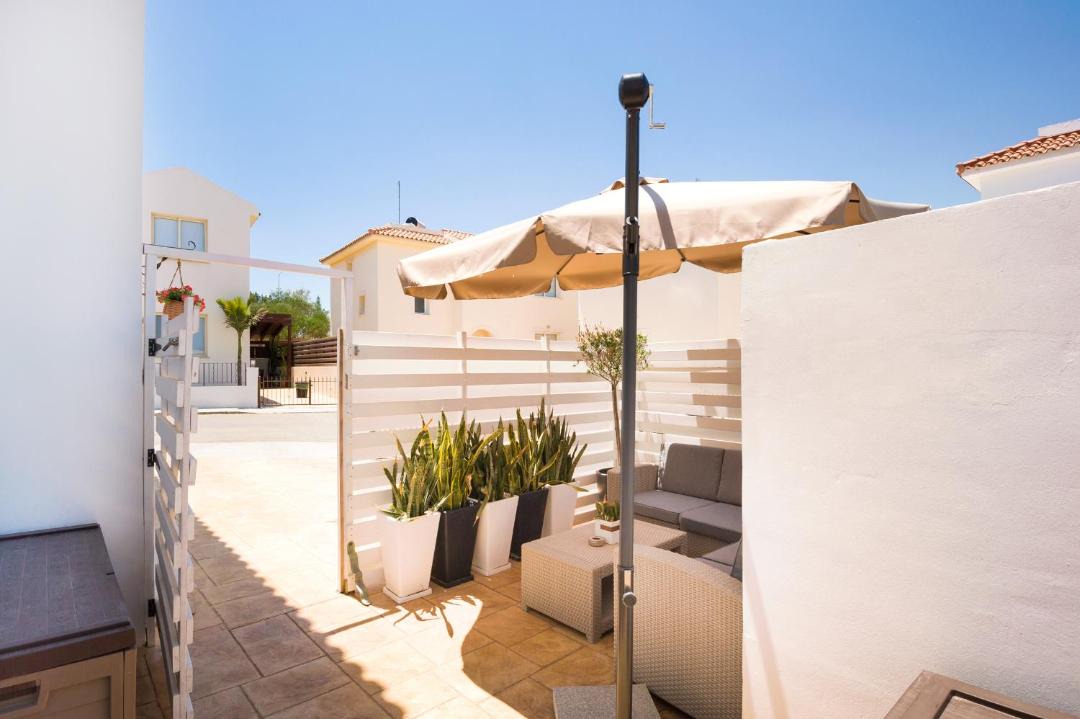 Photo of Patio Balcony in Pernera