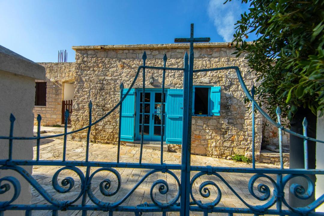Photo of Others in Pano Arodhes