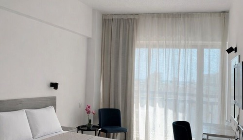 Standard Single Room, Pool View