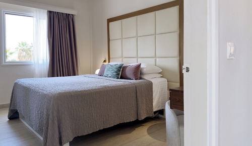 Suite, 1 Bedroom, Pool View