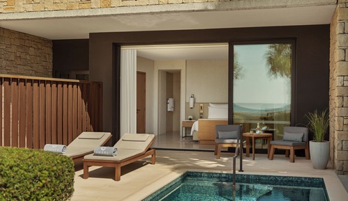 Seafront Cabana with Private Pool