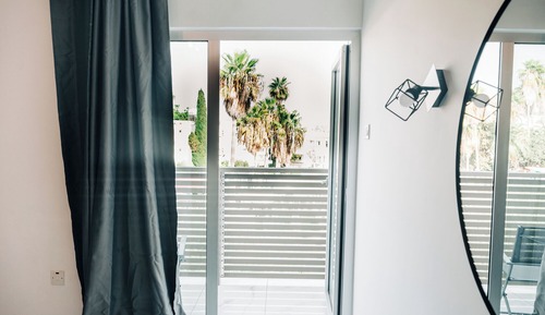 Superior Twin Room, Balcony, City View