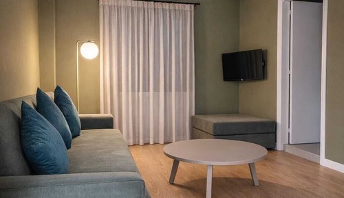 Suite, Balcony, Mountain View