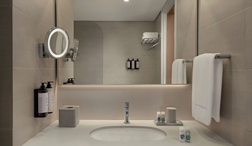 Premium Pool and Seaview Room (16+ years old)