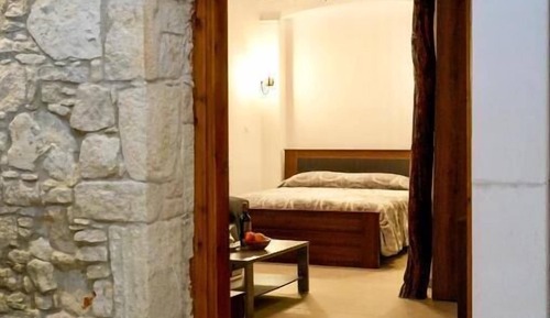 Deluxe Double Room, Patio, Courtyard View