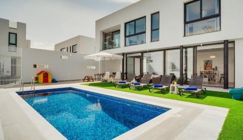 Villa with Private Pool