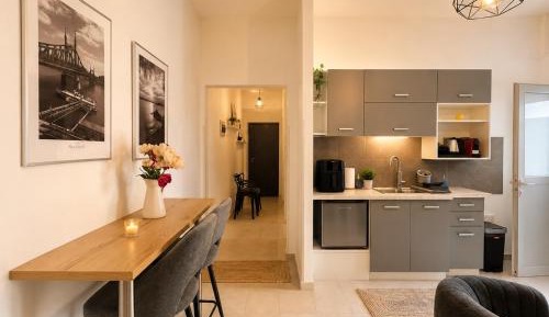 Two-Bedroom Apartment with City View
