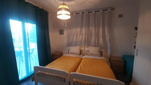 One-Bedroom Apartment - Non-Smoking