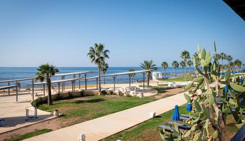 Villa with Sea View