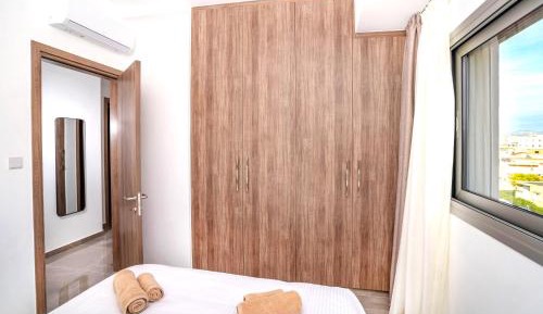 Two-Bedroom Deluxe Apartment