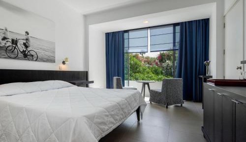 Inland View Room
