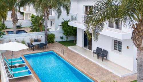 Villa with Private Pool