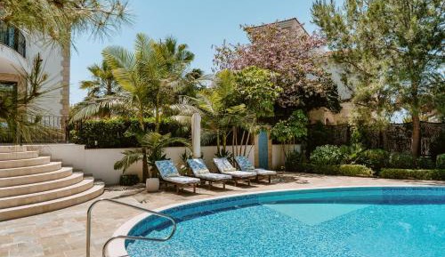 Deluxe Villa