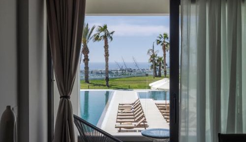 Classic Sea View Balcony