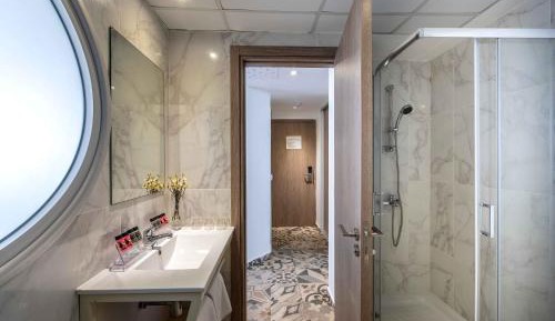 Deluxe Double Room with Sea View