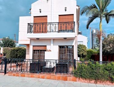 Three-Bedroom Vacation Home 