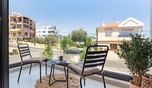 Studio with Balcony