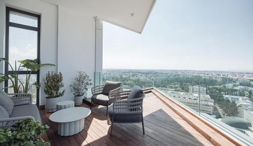 Penthouse Apartment