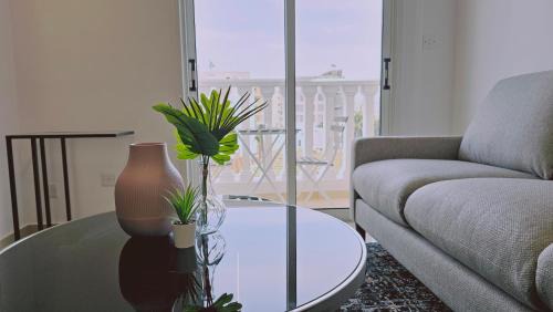 Apartment with Balcony