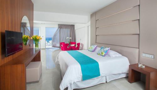 Presidential Suite with Front Sea View