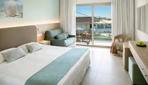 Twin Room with Side Sea View