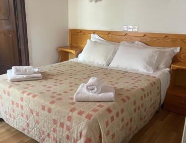 Small Double or Twin Room