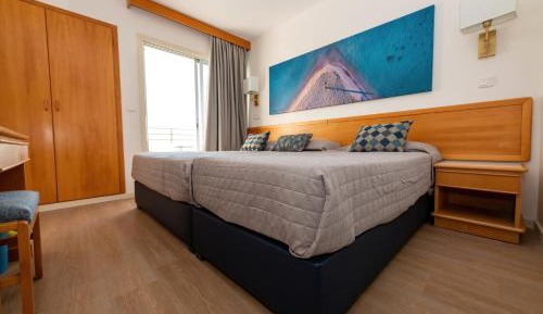 Double Room with Mountain View