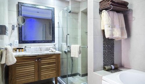 Two-Bedroom Penthouse Suite