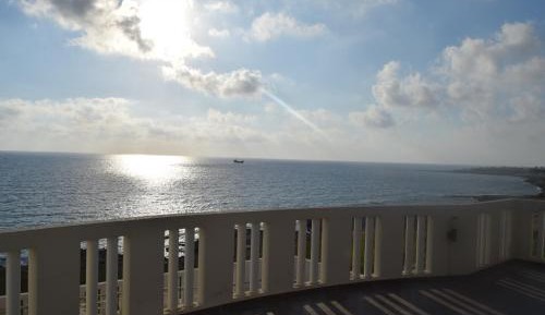 Three-Bedroom Suite with Sea View