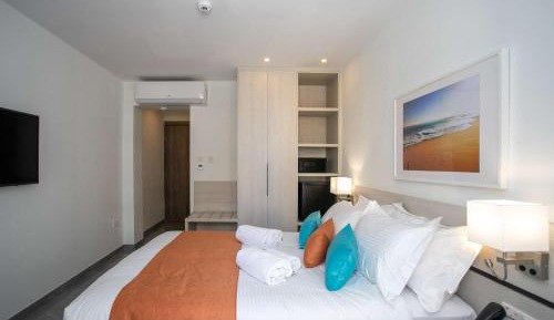 Queen Room with Queen Bed - Non-Smoking