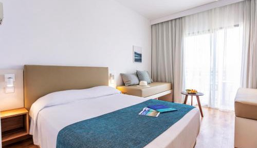 Four - Bedded Room ( 2 Adults + 2 Children)
