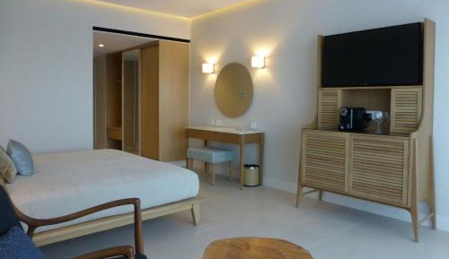 Deluxe Sea View Room