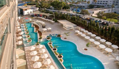 Double or Twin Room with Pool View