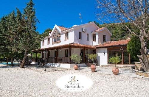 Miliou Villa | Remarkable 5-Bed Villa in Miliou Village Paphos