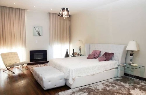 Mazotos Villa | Luxurious , Exclusive Private House Near the Beach