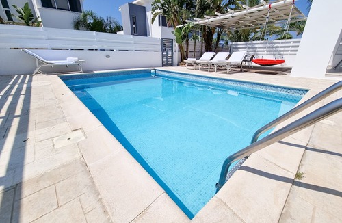 Pervolia Villa | Private Pool Villa Next to the Beach